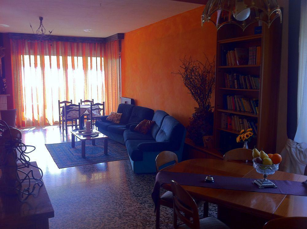 Guest House Villa De Ros Salo Exterior photo